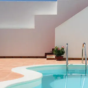 Surfers Retreat (adults Only) Hostal Corralejo